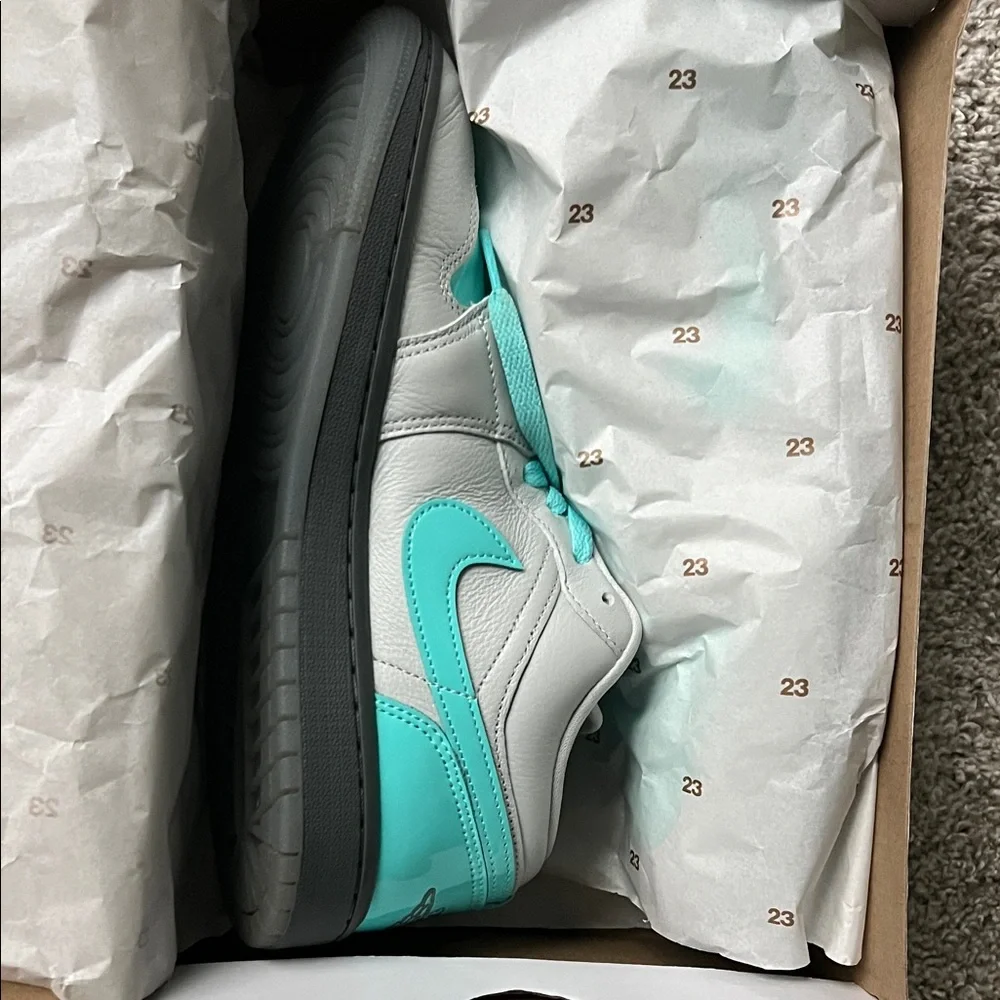 Jordan Women's Shoes in Gray and Teal - Picture 3 of 8